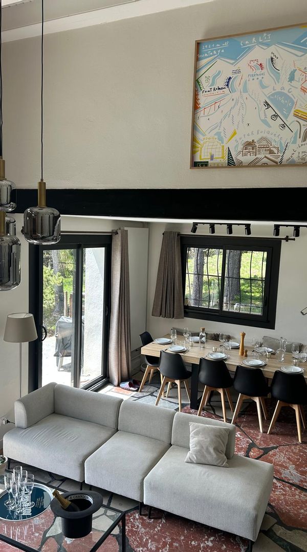 Chalet 12 personnes, nature et vue à 5mn des pistes