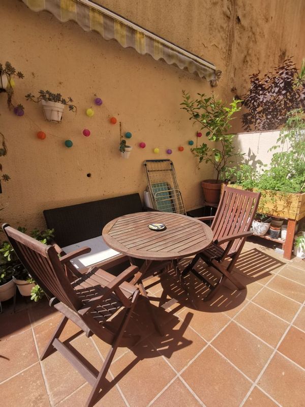 Sunny apartment next to the beach