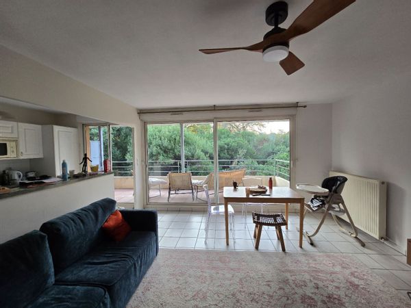 Appartement à Castelginest