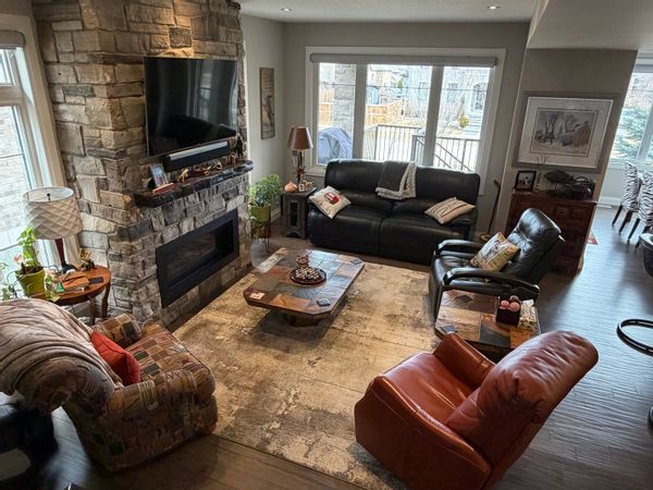 Best of City & Country Living!