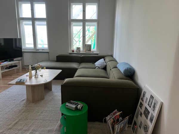 Ale & Lenny's house