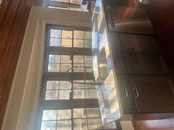 Beautiful Historic Albany Townhouse with Garden