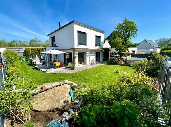 Celine & Julien's house