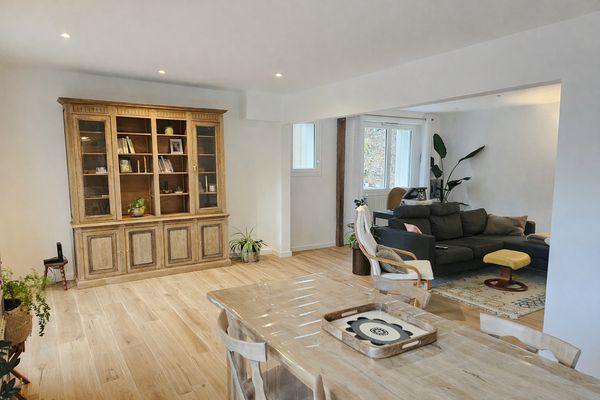 NICOLAS ET PAULINE's house