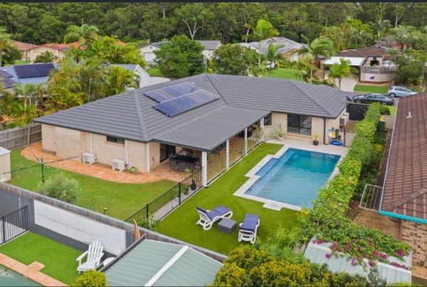 Modern family home in beautiful Sunny Coast