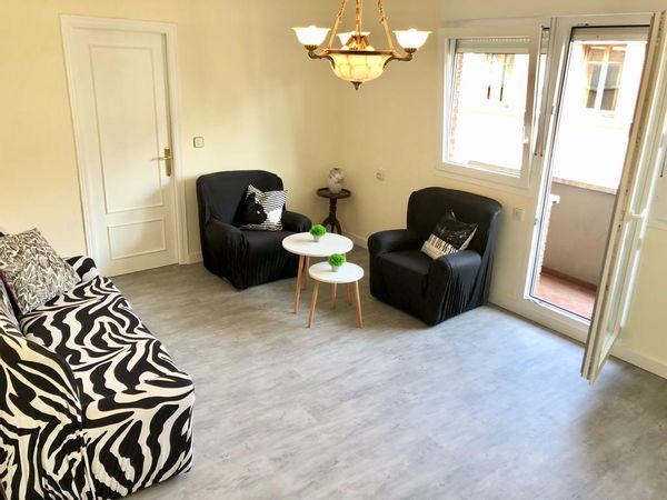 Mínimo 3 días, súper céntrico, terraza, recién renovado, se acepten GP