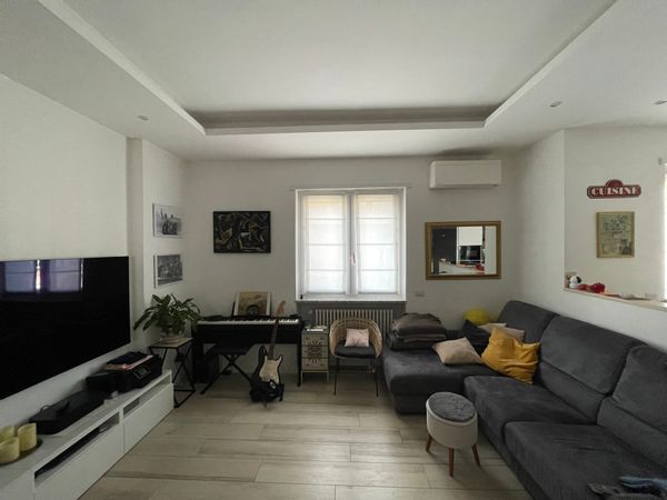 Casa de SIMONA