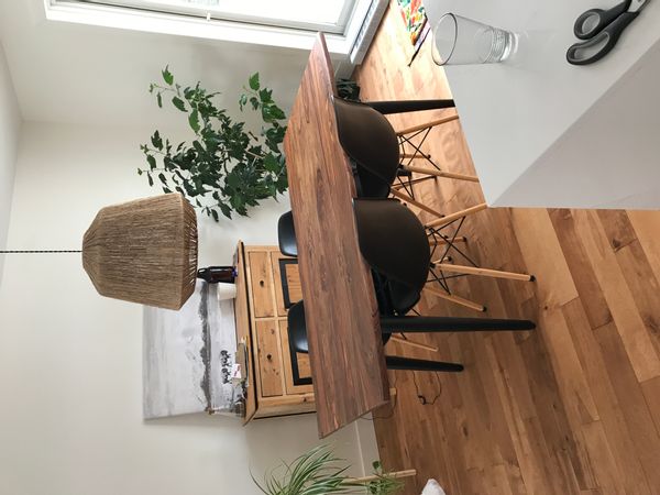 Suzanna&Gordon's house