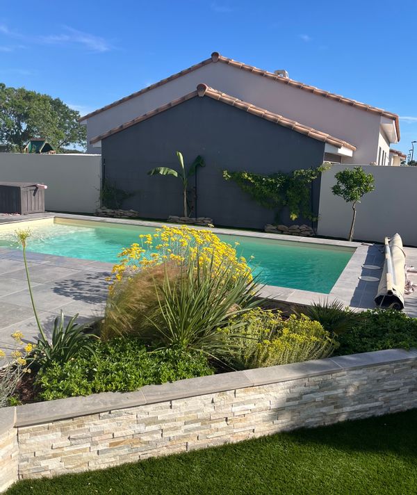 La maison de Camille & Thibault avec piscine dans le Sud de la France