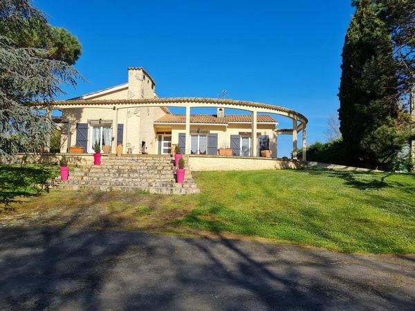 Grande maison en périphérie de Toulouse !