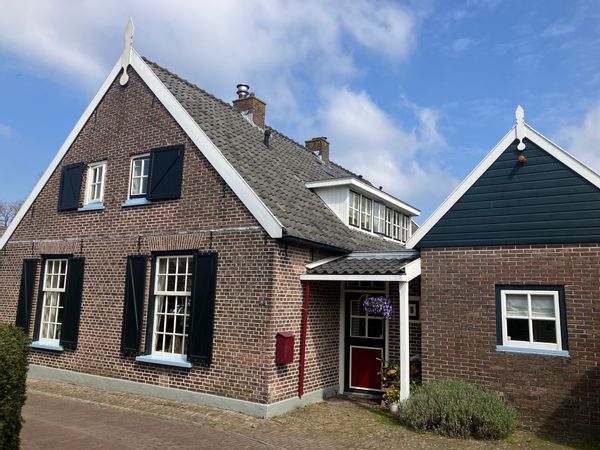 Bien-venue a notre maison lumineuse, foret&lac proche d'Amsterdam!