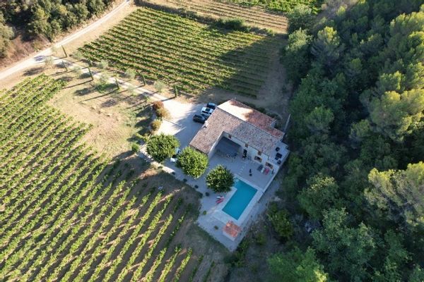 Villa Martin : échange Toussaint en Grèce ou semaine Jour de l'an Ski SEULEMENT