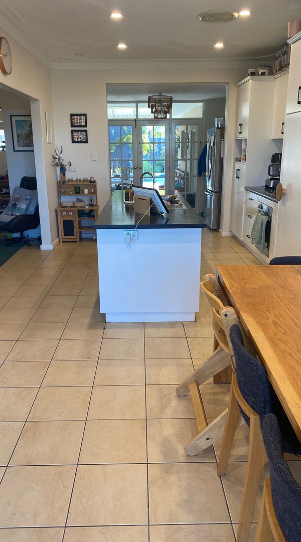 Karen's family home and holiday Available August 1-23 only