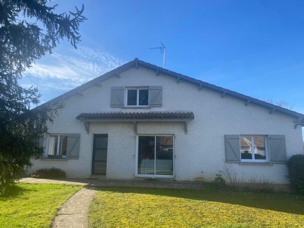 Casa en Poitiers