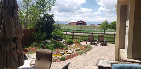 Cozy Sunny Oasis with Beautiful Mountain Views