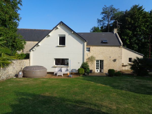 Maison familiale près de Bayeux et des plages du débarquement