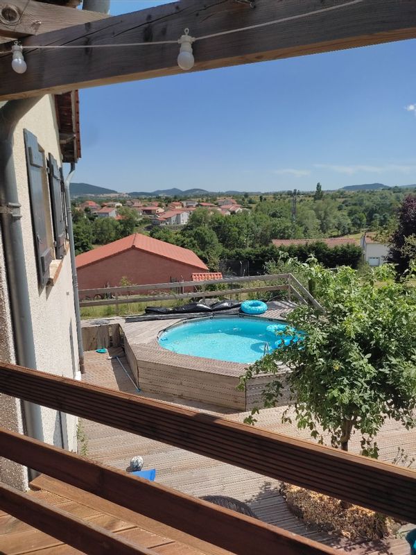 Auvergne sud - Grande maison simple