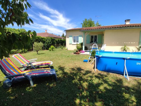Maison cozy pour Noël, à côté de Bergerac en Dordogne