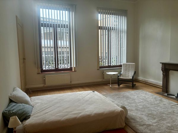 La grande chambre privée de Mela