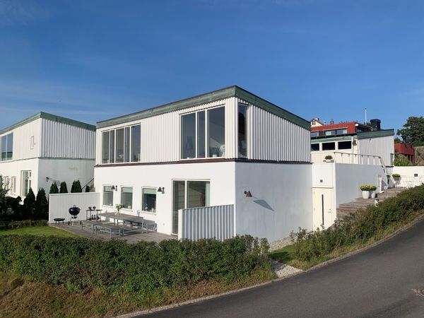 Spacious house with a stunning sea view