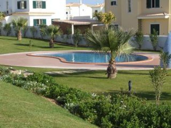 Rosemary & Andy s Haus