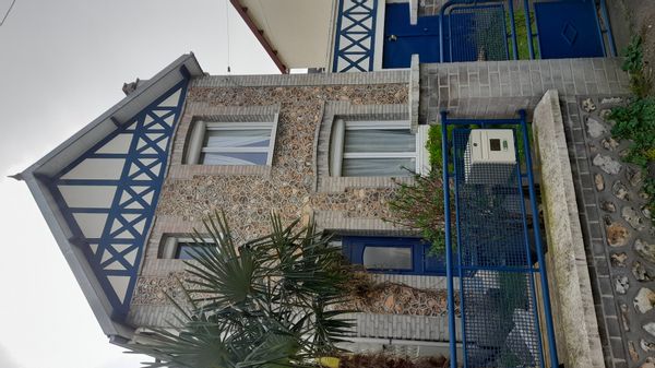 Emilie et Manus hus