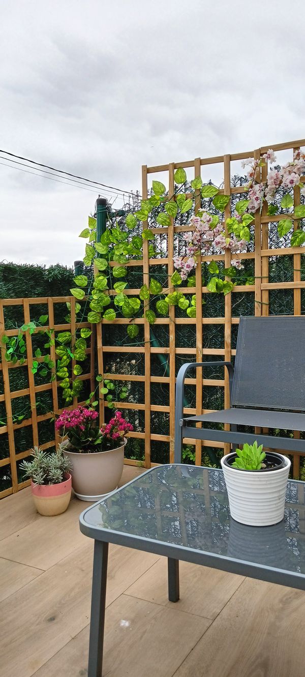 Maison jumelée appartenant à Lu et Fer près de Santander