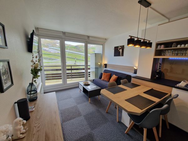 Appartement plein sud au pied des pistes