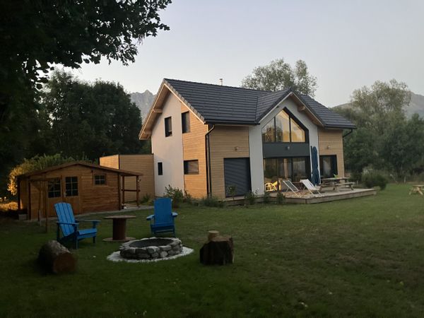 La maison de Anne & Cédric, au cœur du Champsaur et proche du Parc National des Écrins