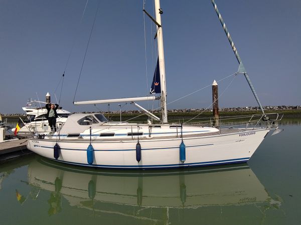 Two rooms in Marc's boat in the port of Breskens