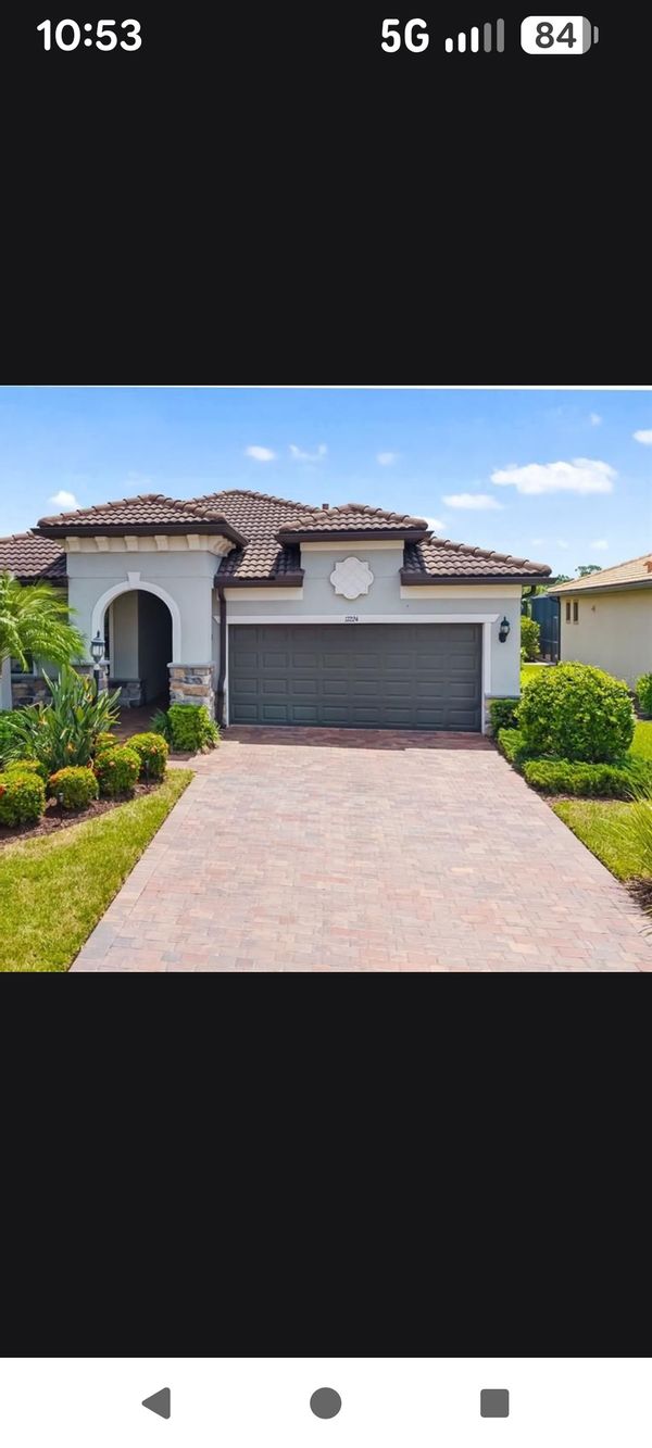 Gigi's private room (and\or house dependant on whether I am away), Resort style community.