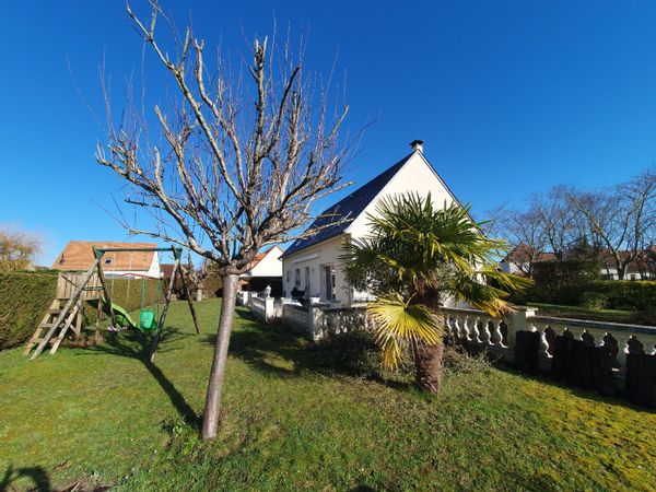 Nicolas's house