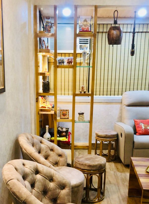 Si's House is in a quiet society amidst the buzzles of the  Mumbai city