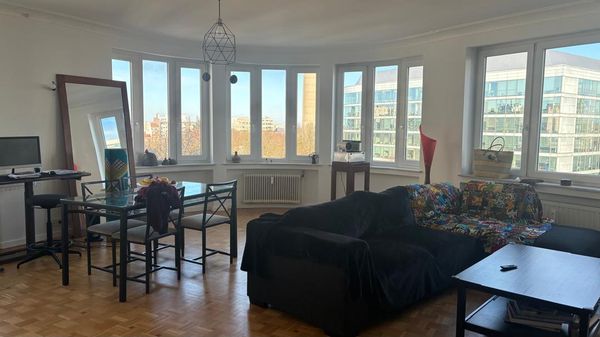 Bright & spacious apartment in quiet Brussels neighborhood