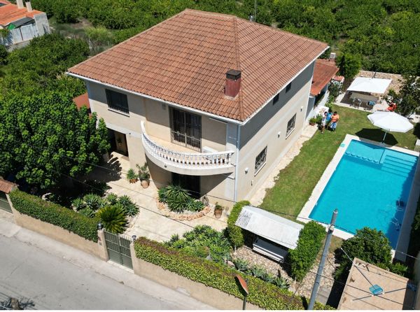 La maison de MARIA DOLORES