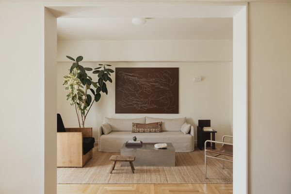 Our apartment is a lovely sunny, stylish Athenian flat. Recently rennovated with love and care!