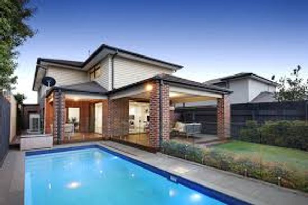 Ashleigh's house