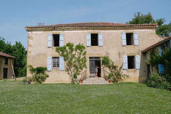 Grande maison Gasconne dans un écrin de calme.