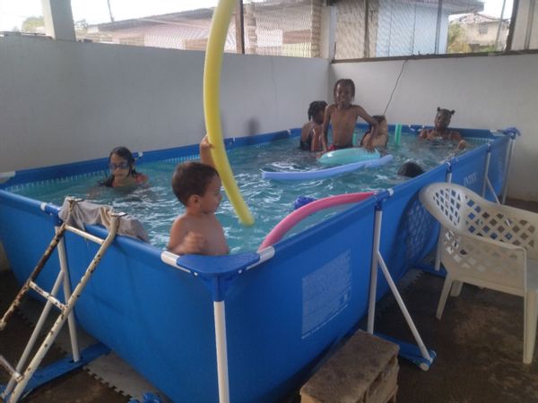 Alexis's house