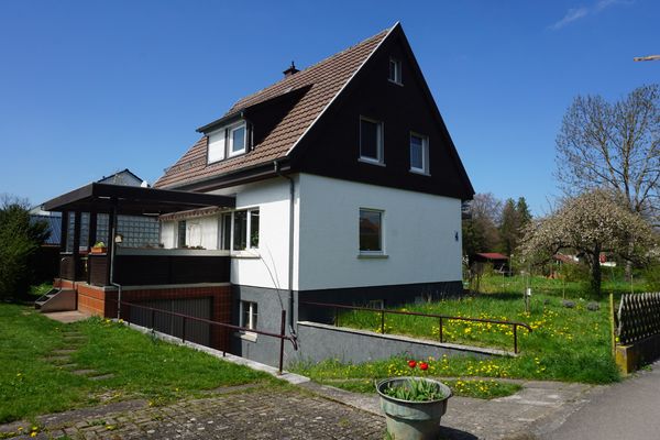 Big house with garden close to Tübingen and two natural reserves