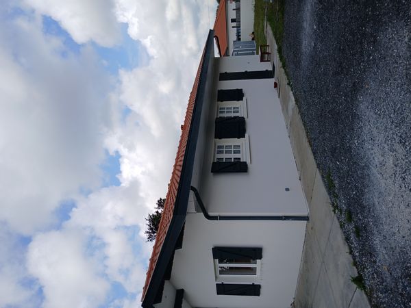 laurette's house