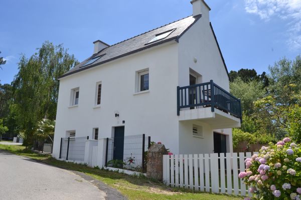 Crozon-Morgat, panoramic sea view - 200m from the beach