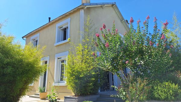 Casa en Poitiers