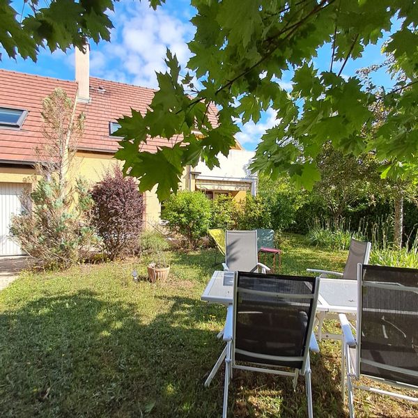 La maison de Delphine, Nathan et Maya