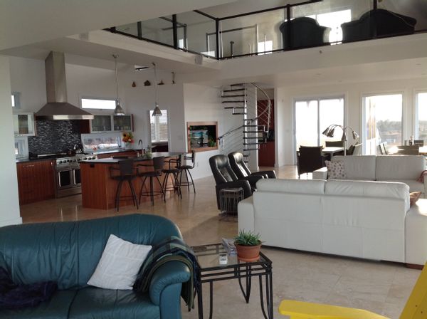 Mary Lea and Ronnie's Beach House
Sorry the beach house is not available in July or August.