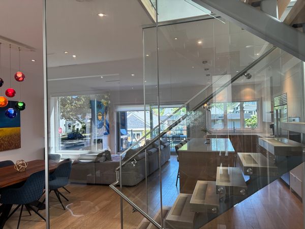 Modern luxury: Beautiful 4 Bedroom home in central Vancouver near cafes and restaurants.