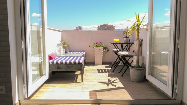 PST | Studio with Amazing Balcony | Cleaning fee applies for exchanges with Guestpoints