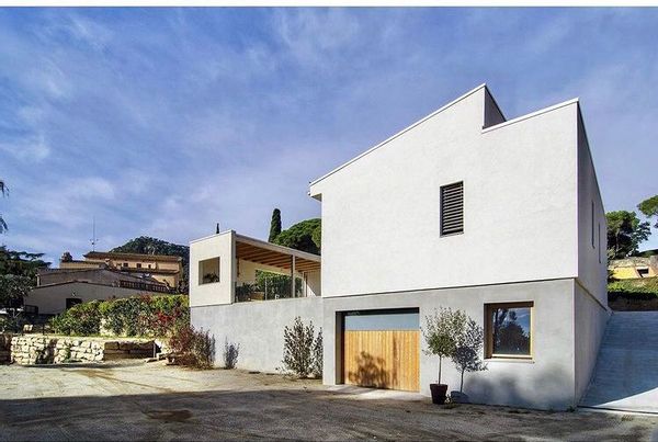 Andrea's house