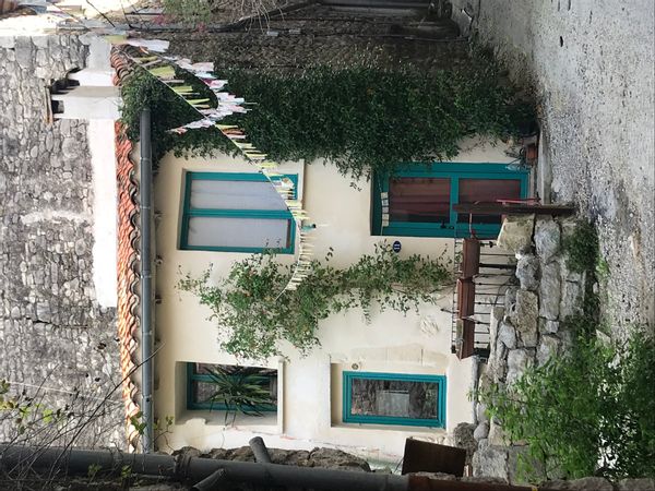 DISPO du 1 Ier au 15 sept Maisonnette à Sauve village médiéval artistique