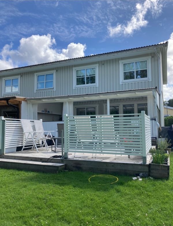 Caroline & Rickards home